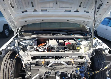 2023 BMW Ix xDrive50 z USA, uszkodzony, nr VIN WB523CF01PCM48437